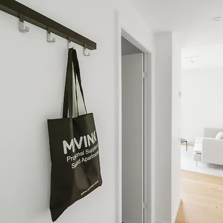 Διαμέρισμα Top-class 1-bedroom In - 337 *